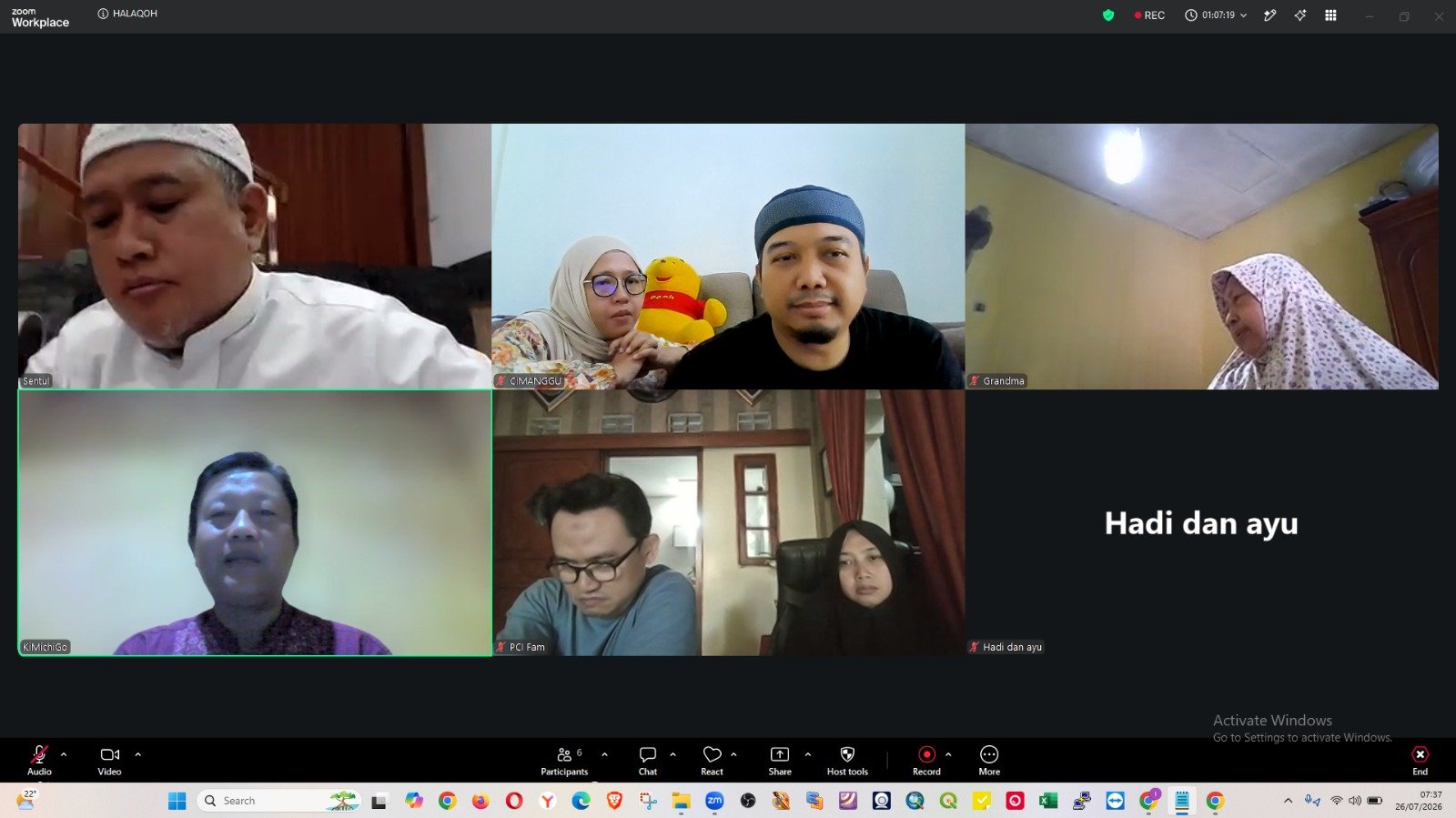 Sholat adalah Tiang Agama